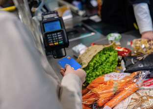 Lebensmitteleinkauf | © Land schafft Leben